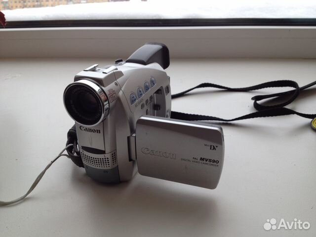 Продам видеокамеру canon DM-MV590E 89514037777 купить 1
