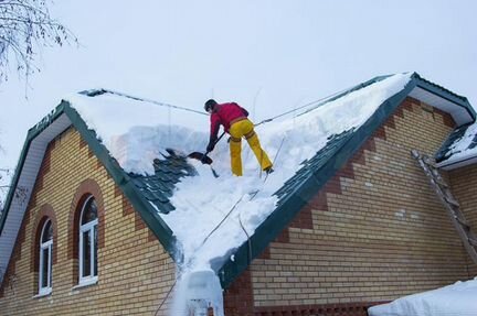 Сброс снега с крыш И очистка территории