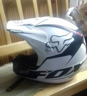 Продам шлем Fox V3