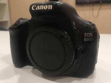 Фотоаппарат зеркальный Canon 600 D