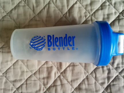 Шейкер и Бутылка с венчиком Blender Bottle 2в1