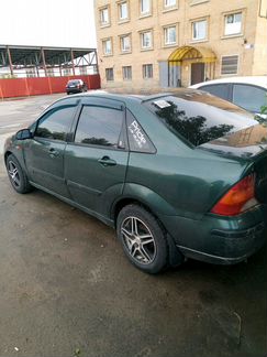 Ford Focus 1.8 МТ, 2003, седан