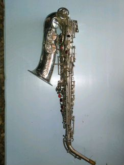 Духовые трубы саксофон музыкальные инструменты