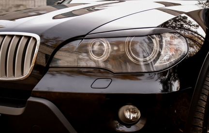 Ресницы BMW X5