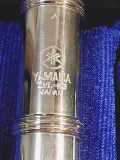 Продам флейту yamaha 23