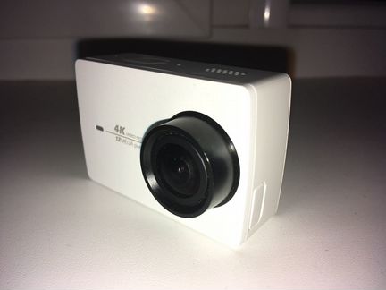 YI 4k экшн камера