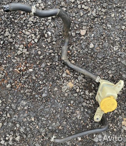 Бачок гур Subaru Impreza Legacy Outback Forester