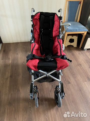 Коляска инвалидная детская