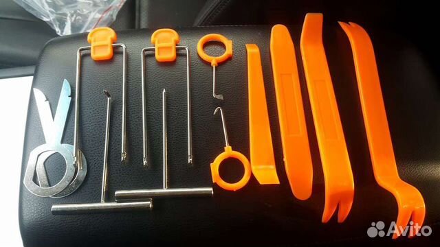 Набор съемников для демонтажа панелей и клипс