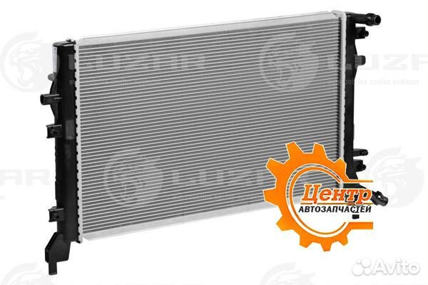 Радиатор охлаждения Volkswagen Golf VI 2009-2012