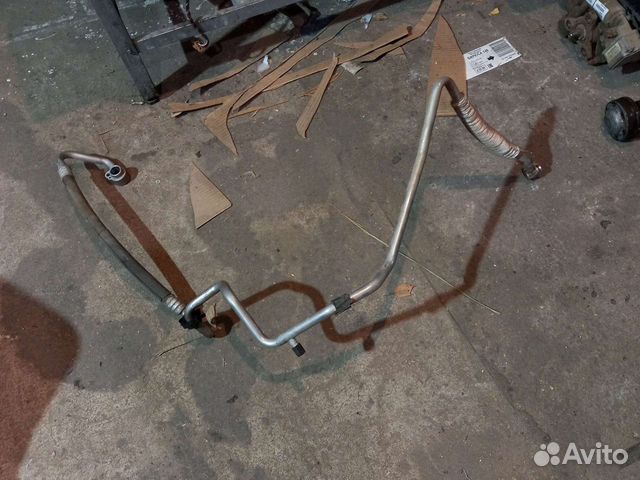 Трубка кондиционера VW Tiguan 1