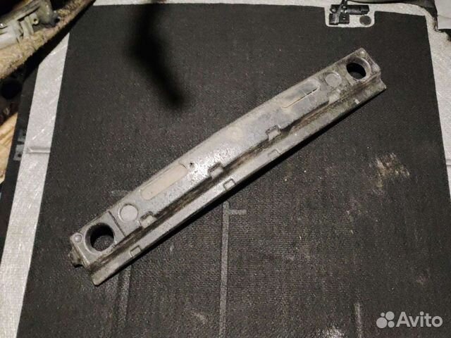 Пенопласт бампера Mercedes ML164
