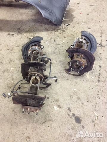 Кулак поворотный передний Mazda 3 BK BL