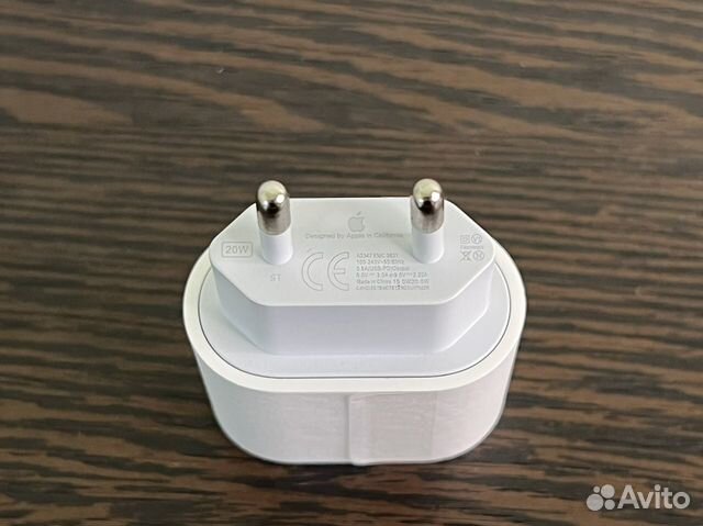 Зарядка на iPhone 20w оригинал
