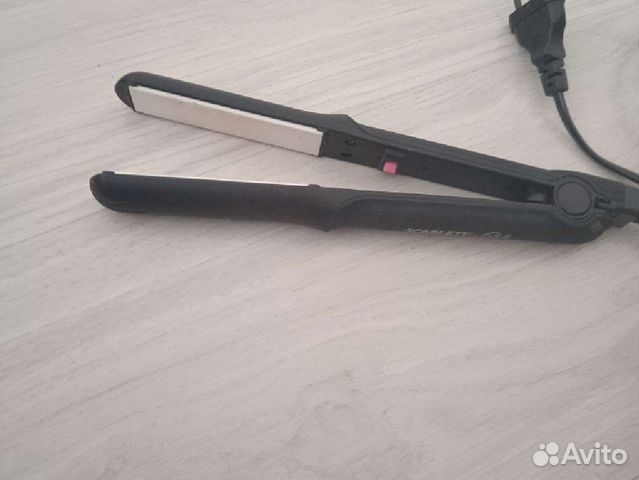 Выпрямитель/утюжок для волос Scarlett TOP style