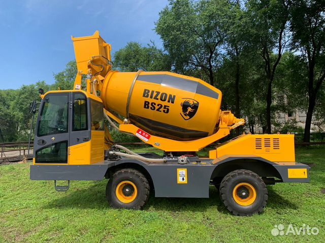 Автобетоносмеситель Bizon BS25, 2023