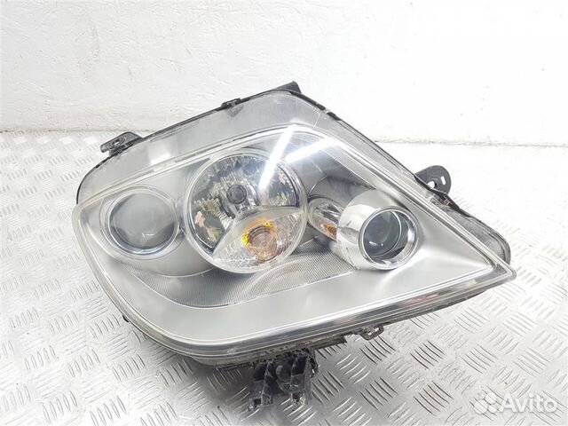 89006366 Фара правая Lancia Phedra