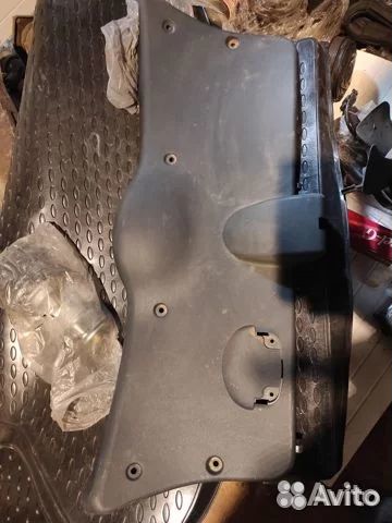 Обшивка крышки багажника лада калина