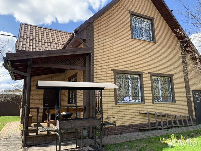

Коттедж 200 м² на участке 6 сот.