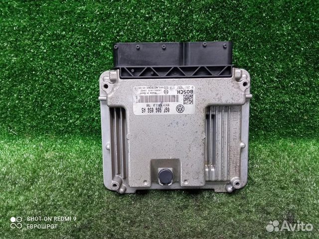 Блок управления двигателем Volkswagen Golf Plus