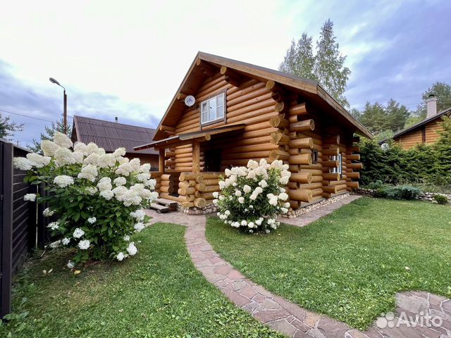

Коттедж 160 м² на участке 6 сот.
