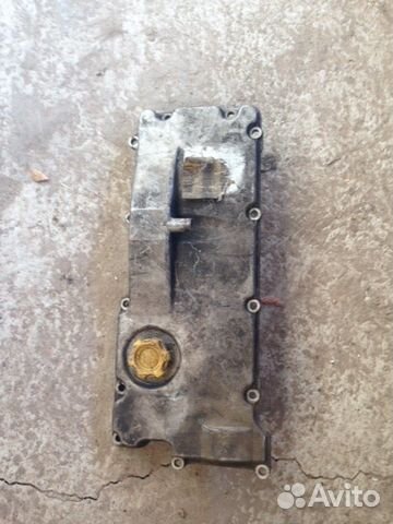 Клапанная крышка Td5 Land Rover Defender 99-05г. в Клапанная крышка Td5 Land Rover Defender 99-05г. в