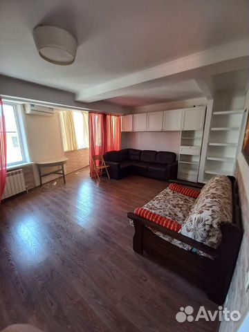 

Квартира-студия, 42 м², 2 кровати