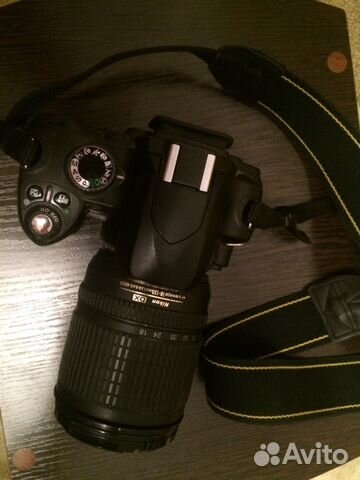 Nikon D60 kit + объектив AF-S DX nikkor 18-135 f/3