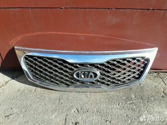 Решетка радиатора Kia Sorento