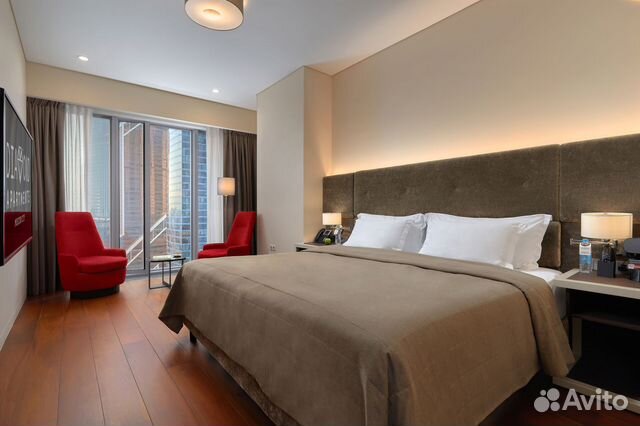 

2-к. квартира, 90 м², 18/85 эт.