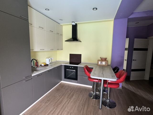 

2-к. квартира, 65 м², 2 кровати