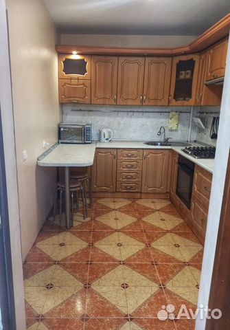 

1-к. квартира, 40 м², 3/5 эт.