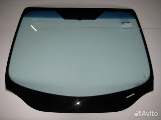 Лобовое стекло Ford Focus 3 Лобовое стекло Ford Focus 3