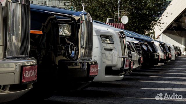 38 машин премиум класса с водителем в аренду 38 машин премиум класса с водителем в аренду