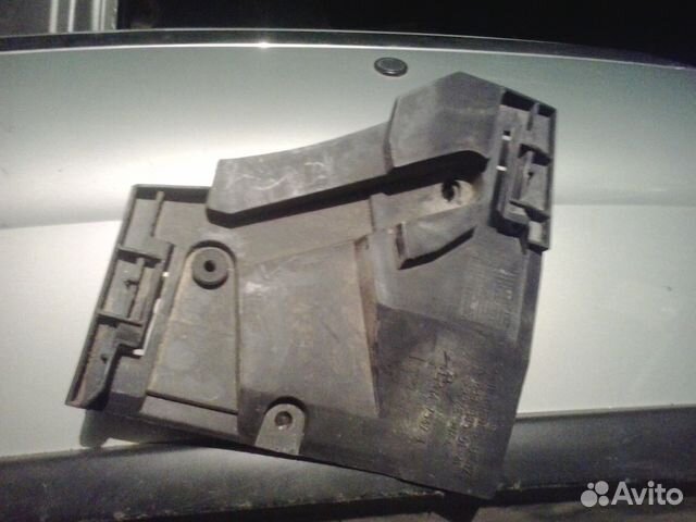 Мерседес Вито 638 крепление заднего бампера правое