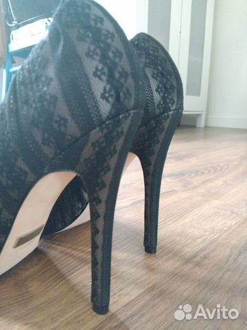 Классические туфли Badgley Mischka Brynn 38,5 рр