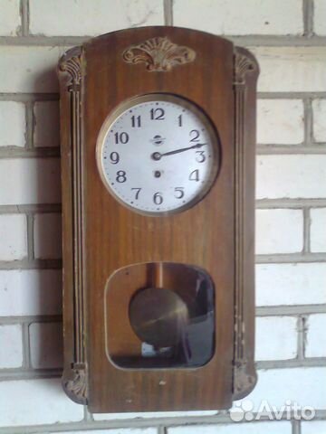 Часы настенные с маятником 50х годов