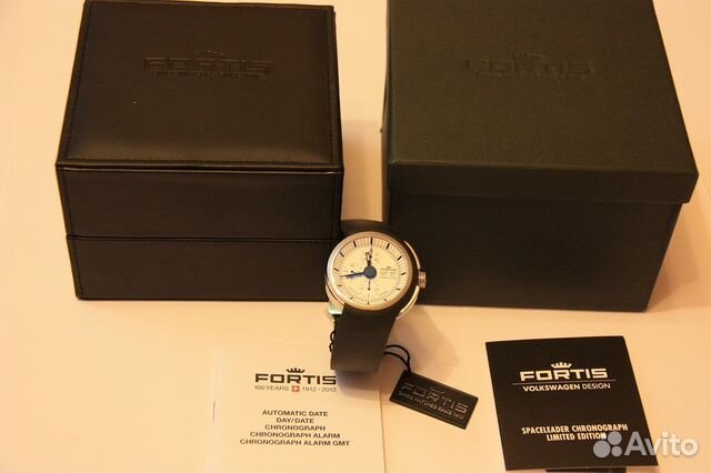 Fortis Spaceleader Chronograph / оригинал