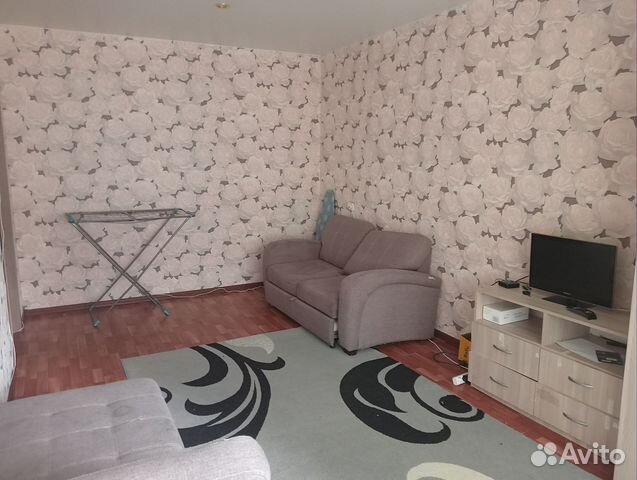 

1-к. квартира, 38 м², 1/5 эт.
