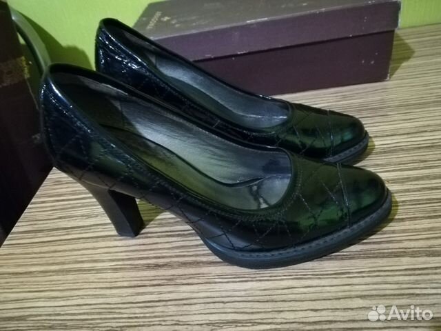 Лаковые туфли Лаковые туфли