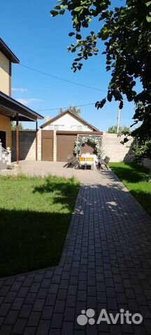 

2-к. коттедж, 600 м²