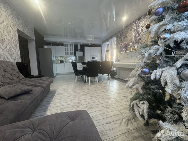 

5-к. коттедж, 140 м²