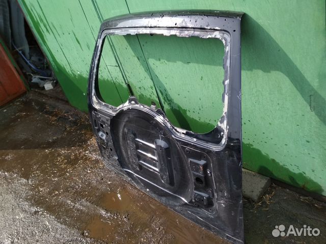 Крышка багажника Mitsubishi Pajero 4 2006-2018