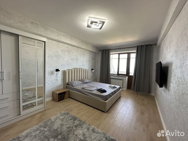 

1-к. квартира, 60 м², 1 кровать