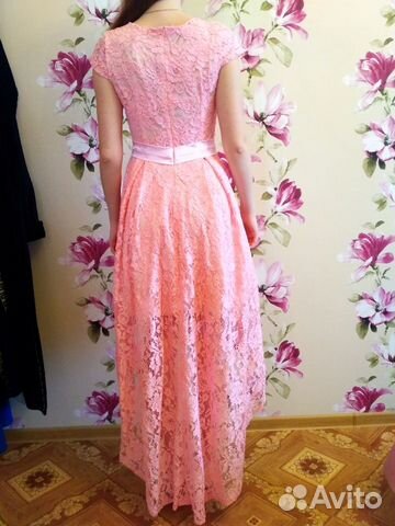 Новое праздничное платье с кружевом Новое праздничное платье с кружевом