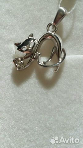 Кулон кошка, белое золото с бриллиантом Кулон кошка, белое золото с бриллиантом