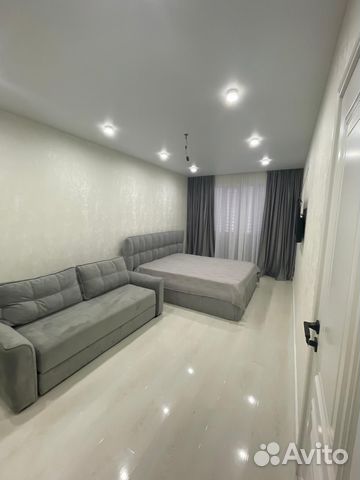 

2-к. квартира, 80 м², 2/6 эт.