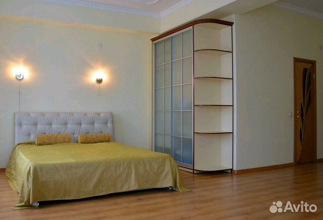 Дом 300 м² на участке 5 сот.