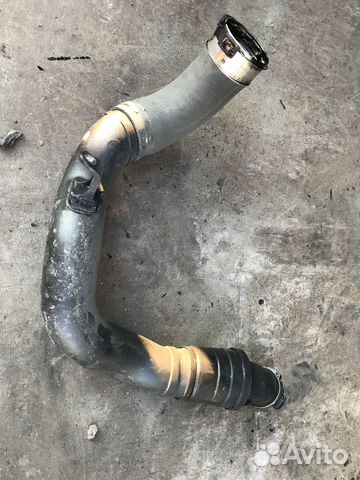 Патрубок интеркулера Jaguar XF, XE, F pace 2.0d Патрубок интеркулера Jaguar XF, XE, F pace 2.0d