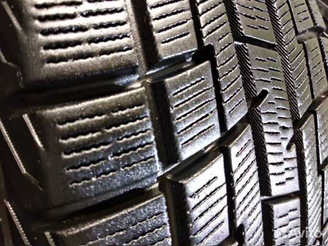 Yokohama Ice Guard IG30 (4 шт) 205/65 R16 Yokohama Ice Guard IG30 (4 шт) 205/65 R16